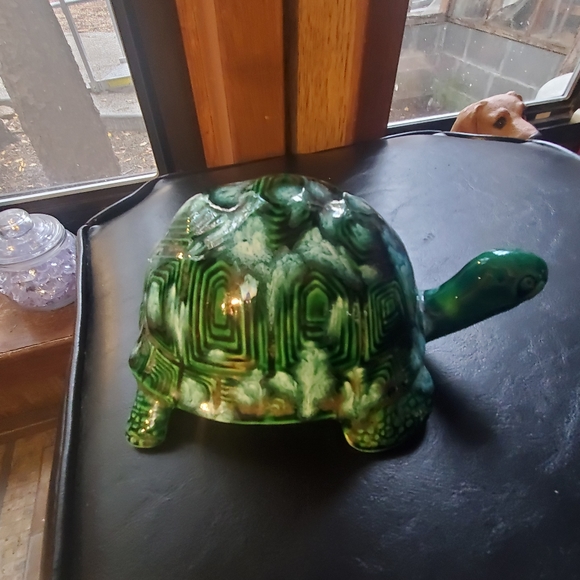 handmade carved and painted tortoise turtle ceramic animals sculpture statue - Picture 3 of 4